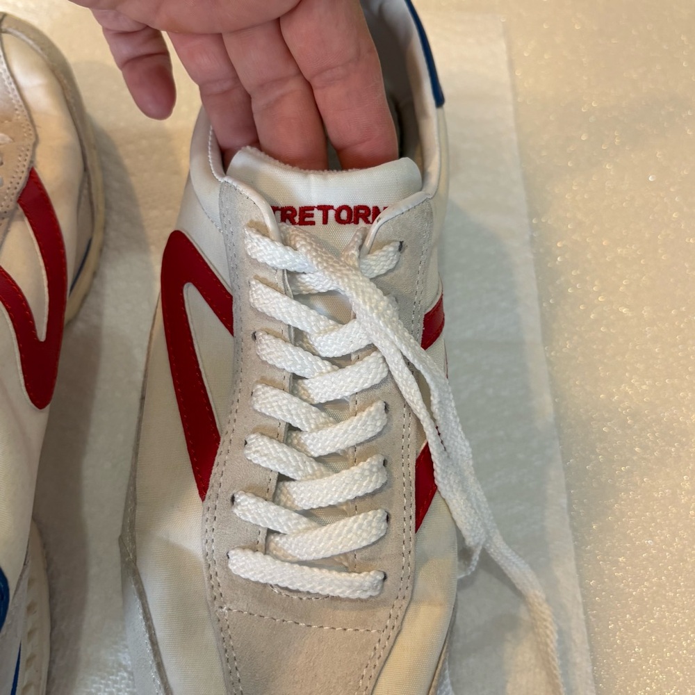 Tretorn White LeaoSneakers with Red and Blue Details - Picture 7 of 9
